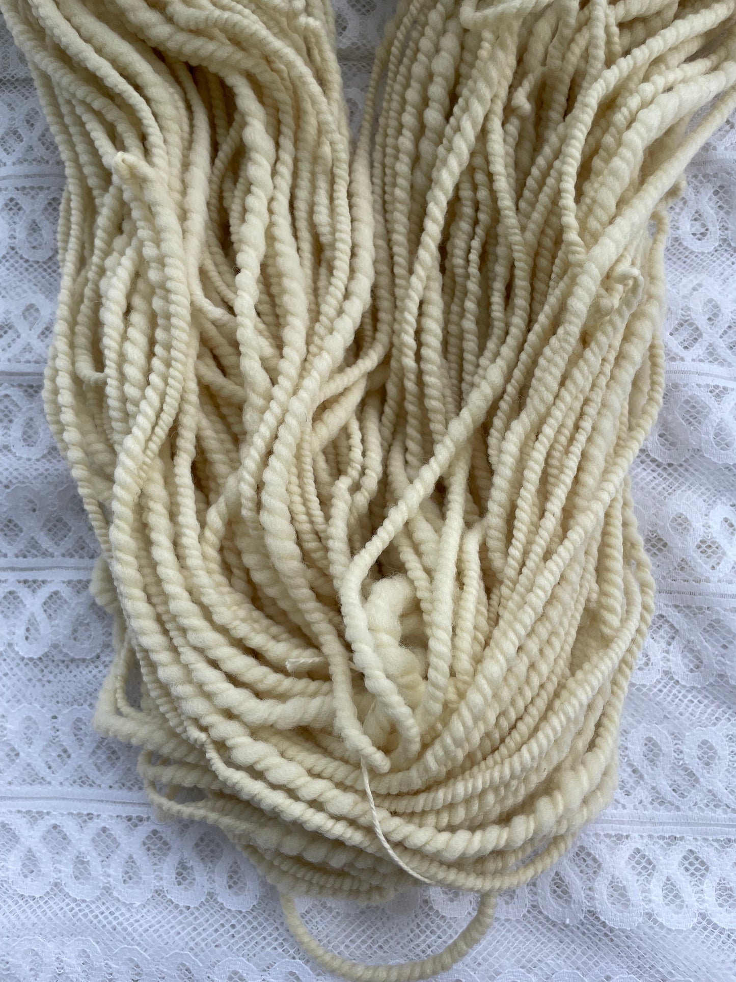 Jumbo Cream Merino Yarn #347